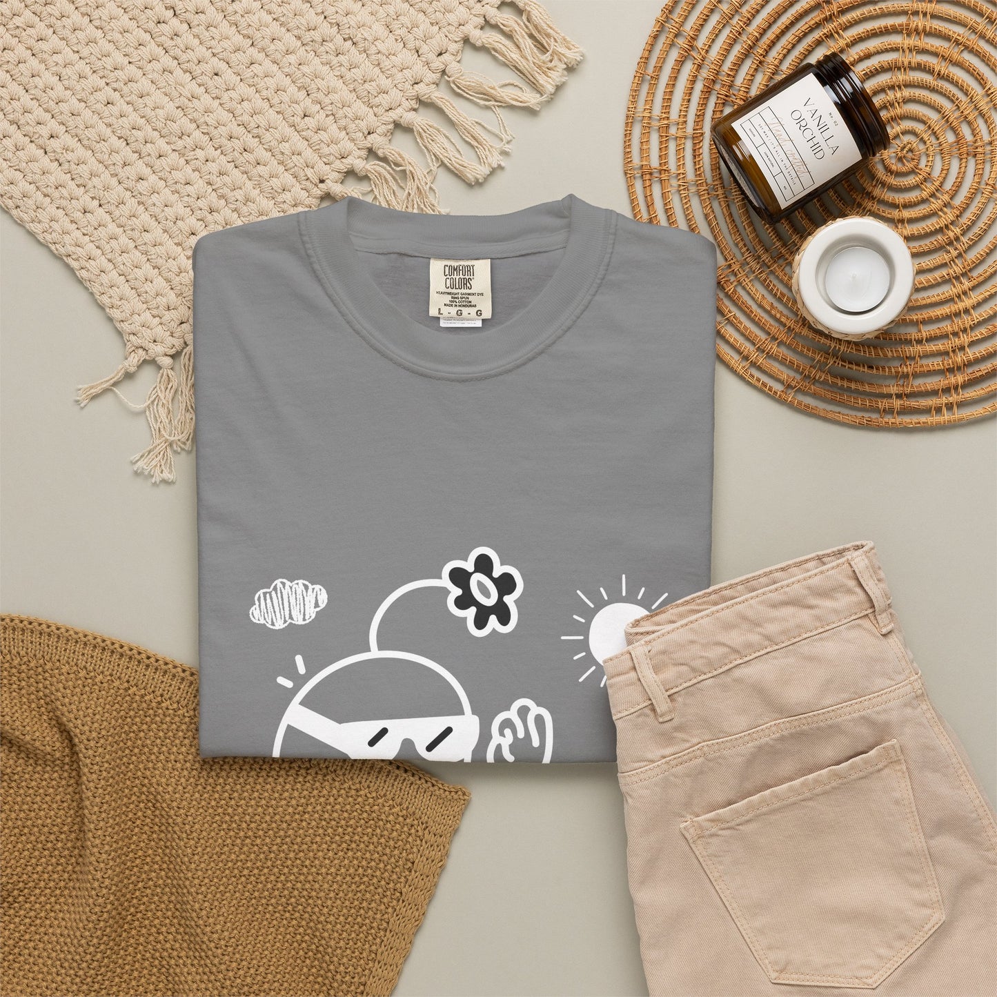 Chill Mode On T-Shirt — Relaxed Graphic Tee with Laid-Back Character